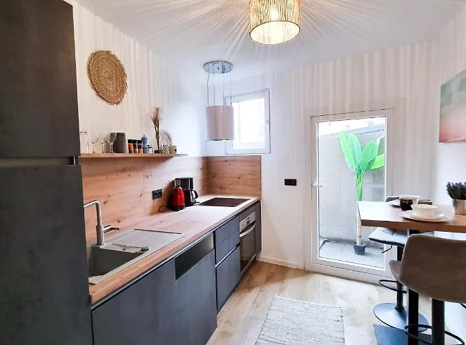 Sofia La Vie Est Belle * Bollendorf