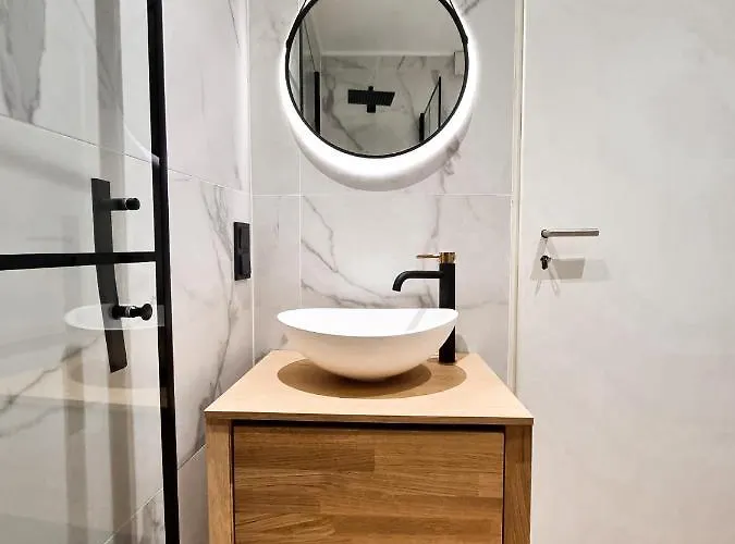 Sofia La Vie Est Belle