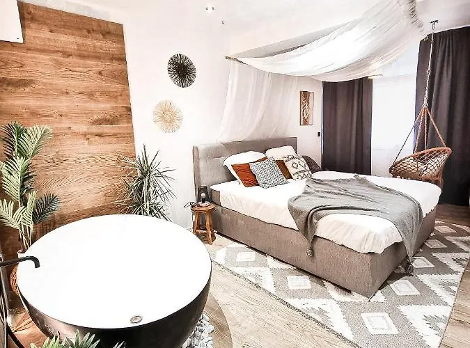 Sofia La Vie Est Belle *